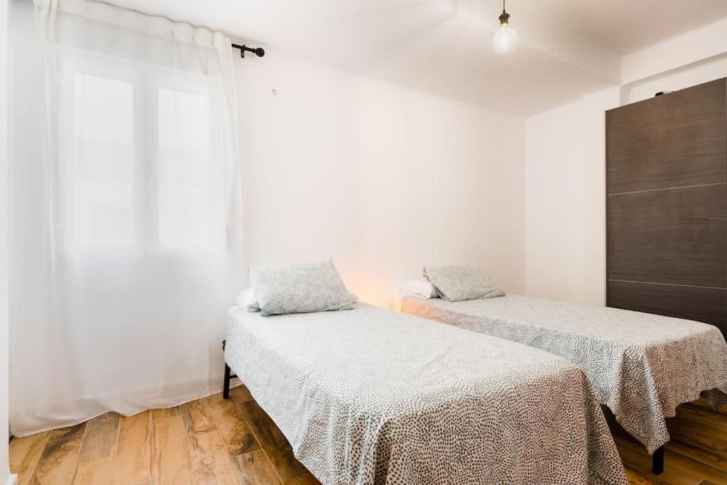 Apto Centrico, 2 Aparcamientos Privados, Bicis Sevilha Exterior foto