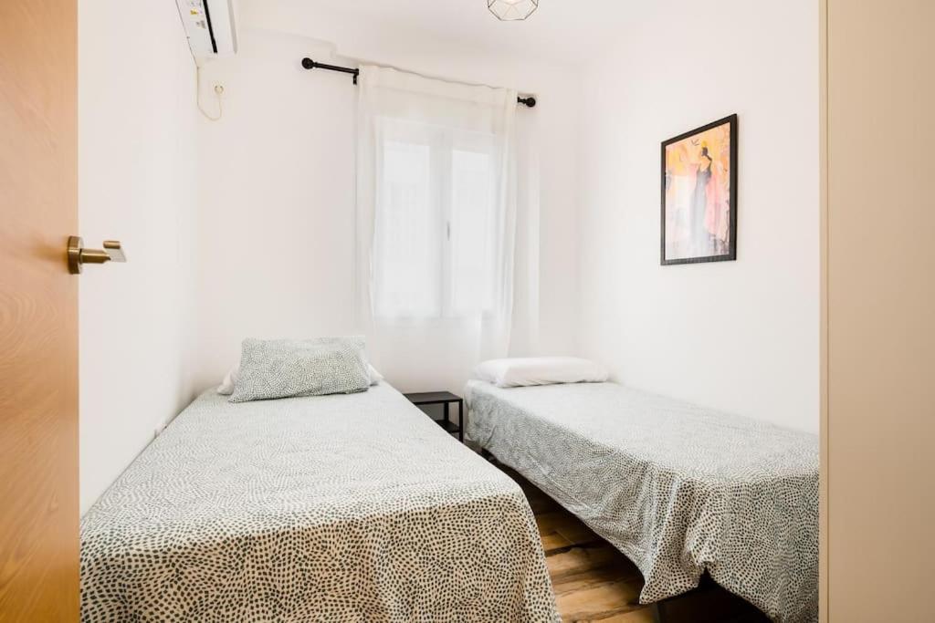 Apto Centrico, 2 Aparcamientos Privados, Bicis Sevilha Exterior foto